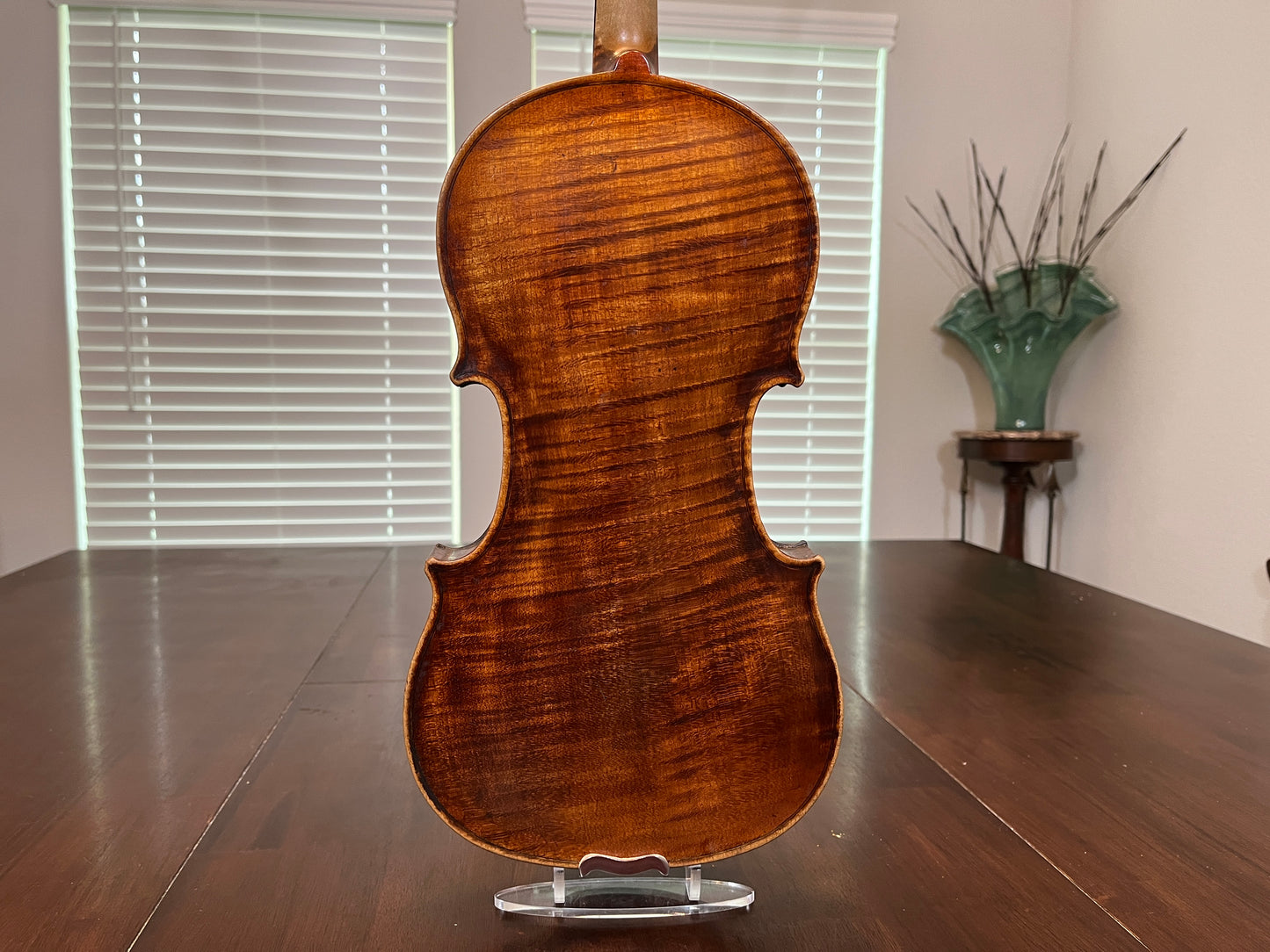 Angelic / Professional sounding Violin Full Size c. 1890 (or older) Single back, flamed