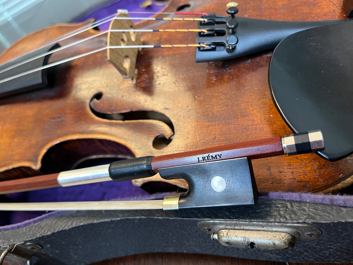 Angelic / Professional sounding Violin Full Size c. 1890 (or older) Single back, flamed