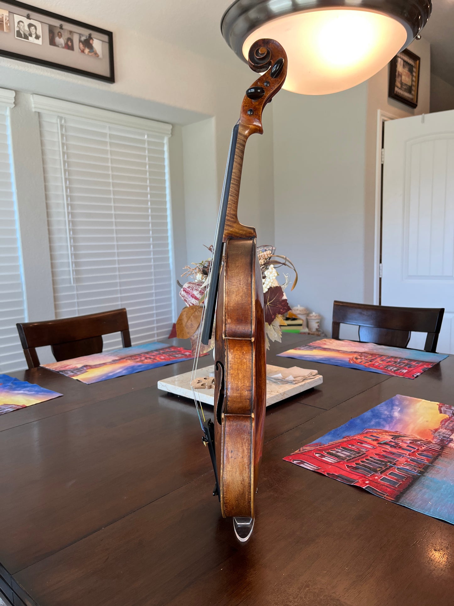 Unbranded 'Ancient' Violin / Fiddle circa 1790-1850 Old Antique violin - Mature and seasoned