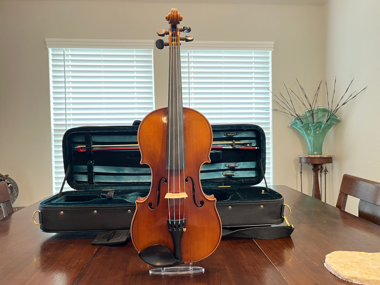 Full size violin Labeled Ernst Heinrich Roth - Strad Copy circa 1960