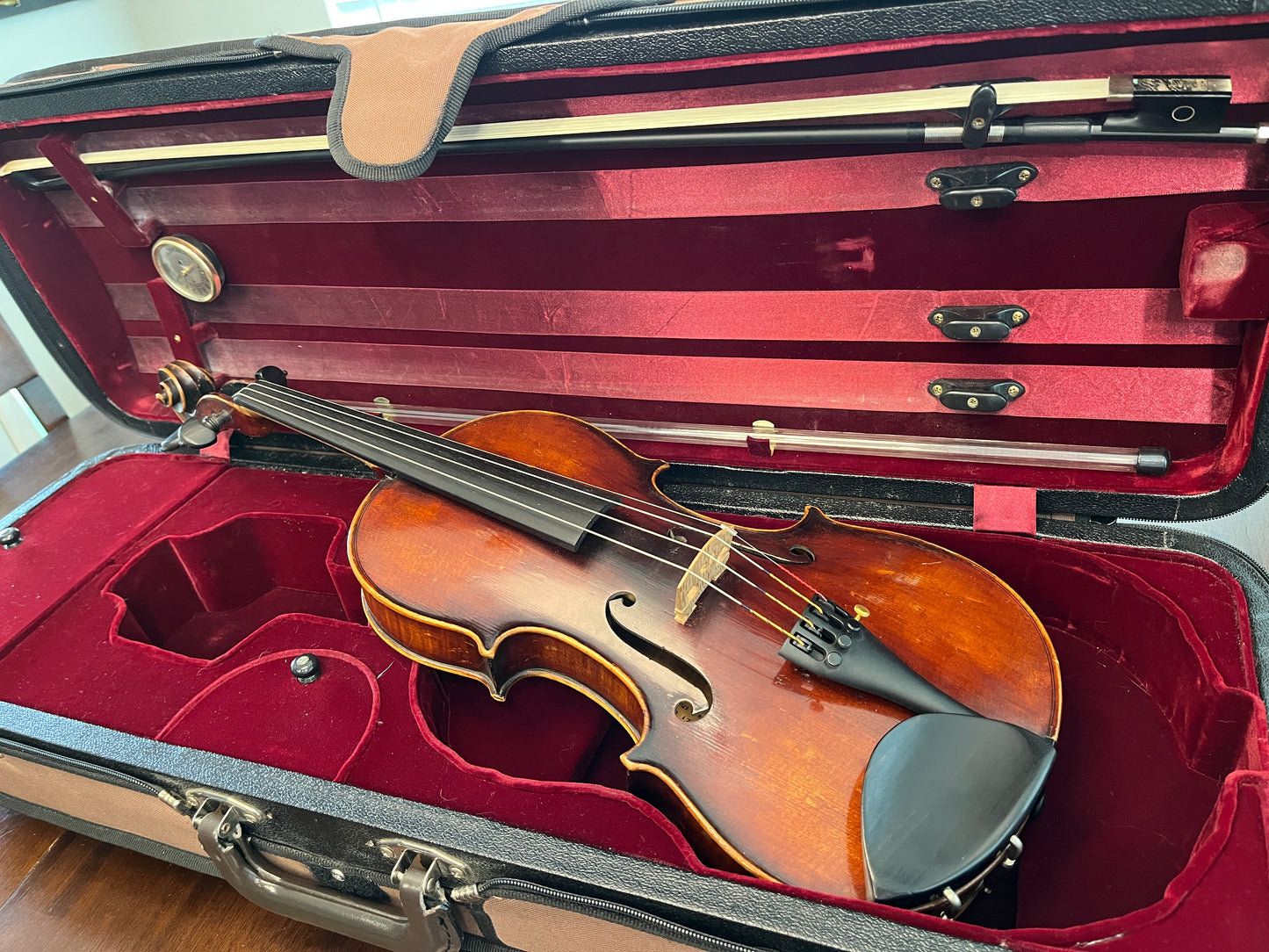 Dark Flamed and Deep sound, unbranded Strad copy Violin Circa 1950 Full Size 4/4