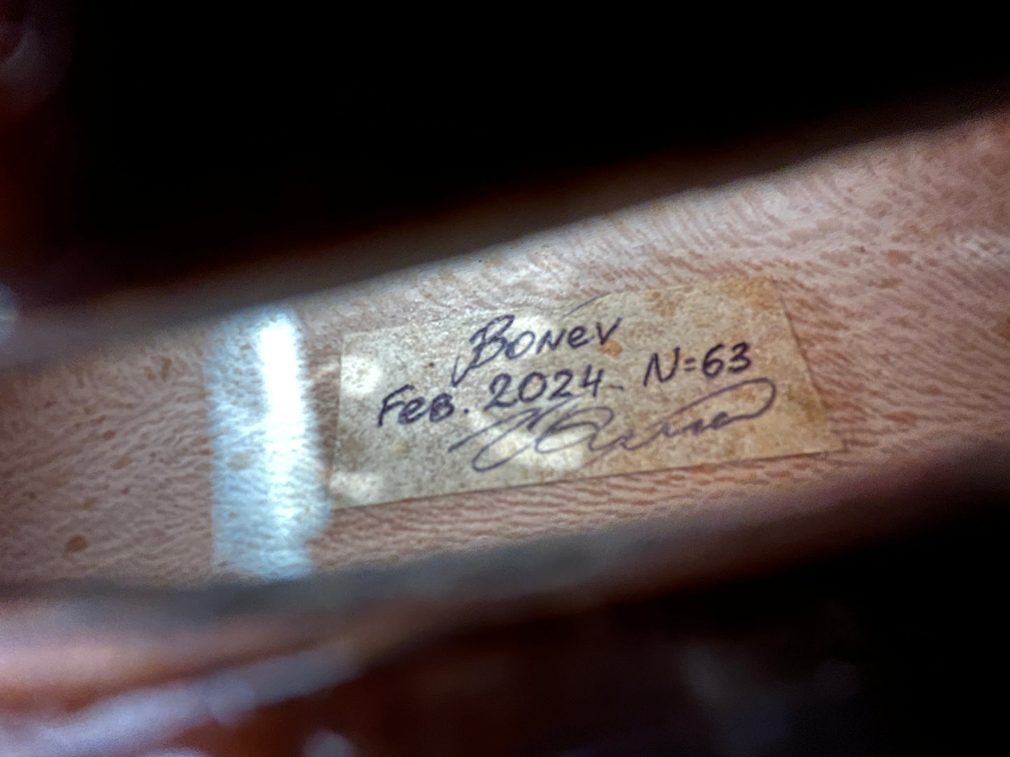Bench / Scratch made No. 63 4/4 full size violin with sycamore wood back made by a single luthier - Ivan Bonev