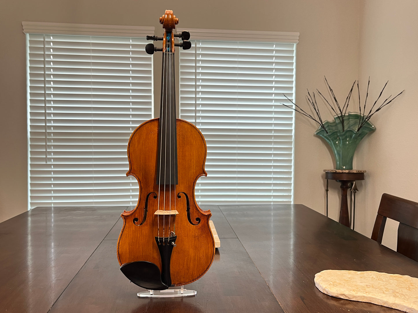 Bench / Scratch made No. 63 4/4 full size violin with sycamore wood back made by a single luthier - Ivan Bonev