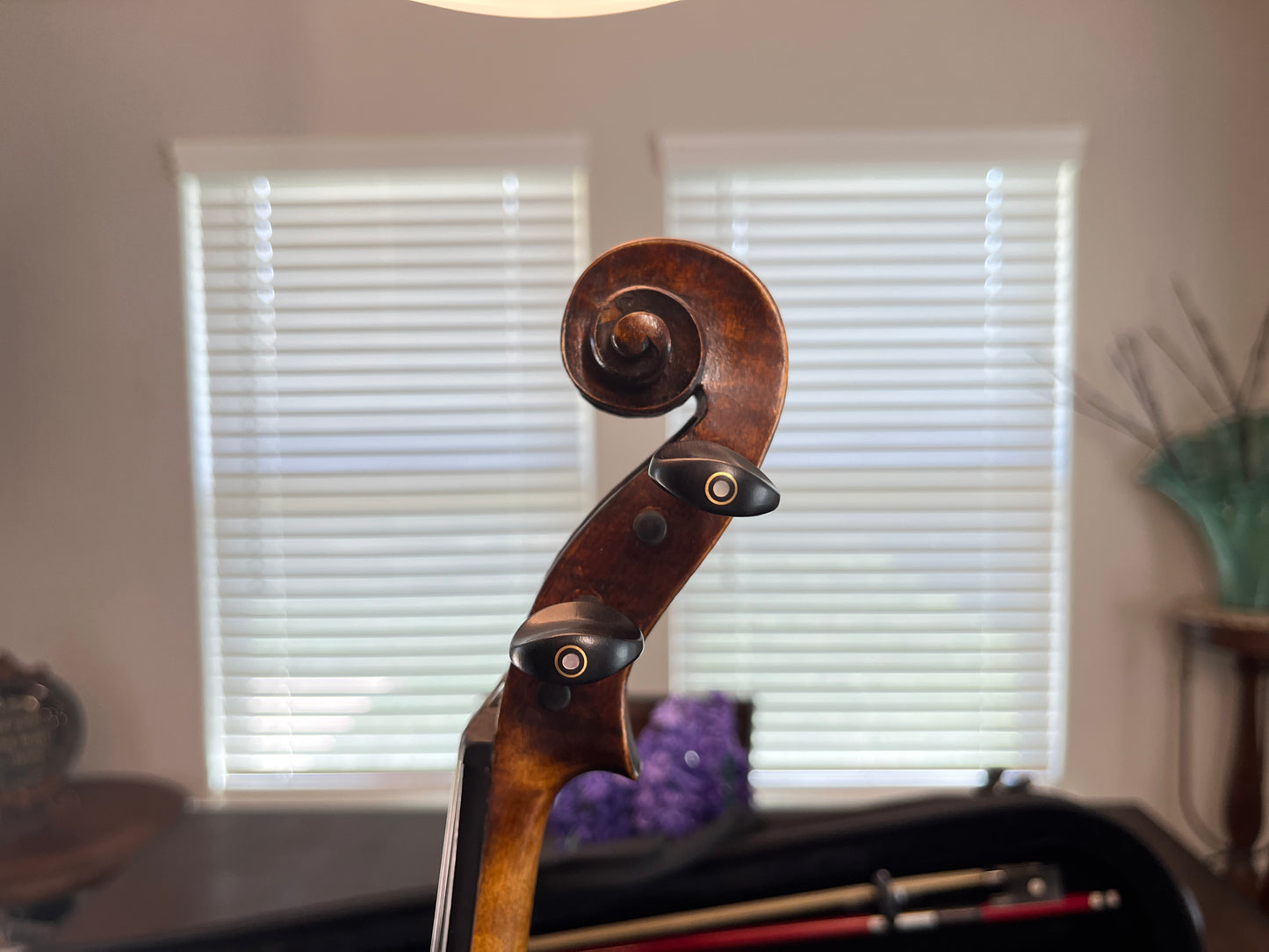 Exceptional old sounding vintage violin / Fiddle Labeled George Hudson -False label
