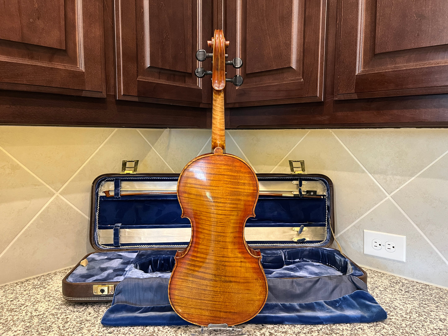 Famous Rare maker A. H. Seymour ( Abijah Hayes Seymour) 1924 Violin 4/4 full size and Bausch staped bow