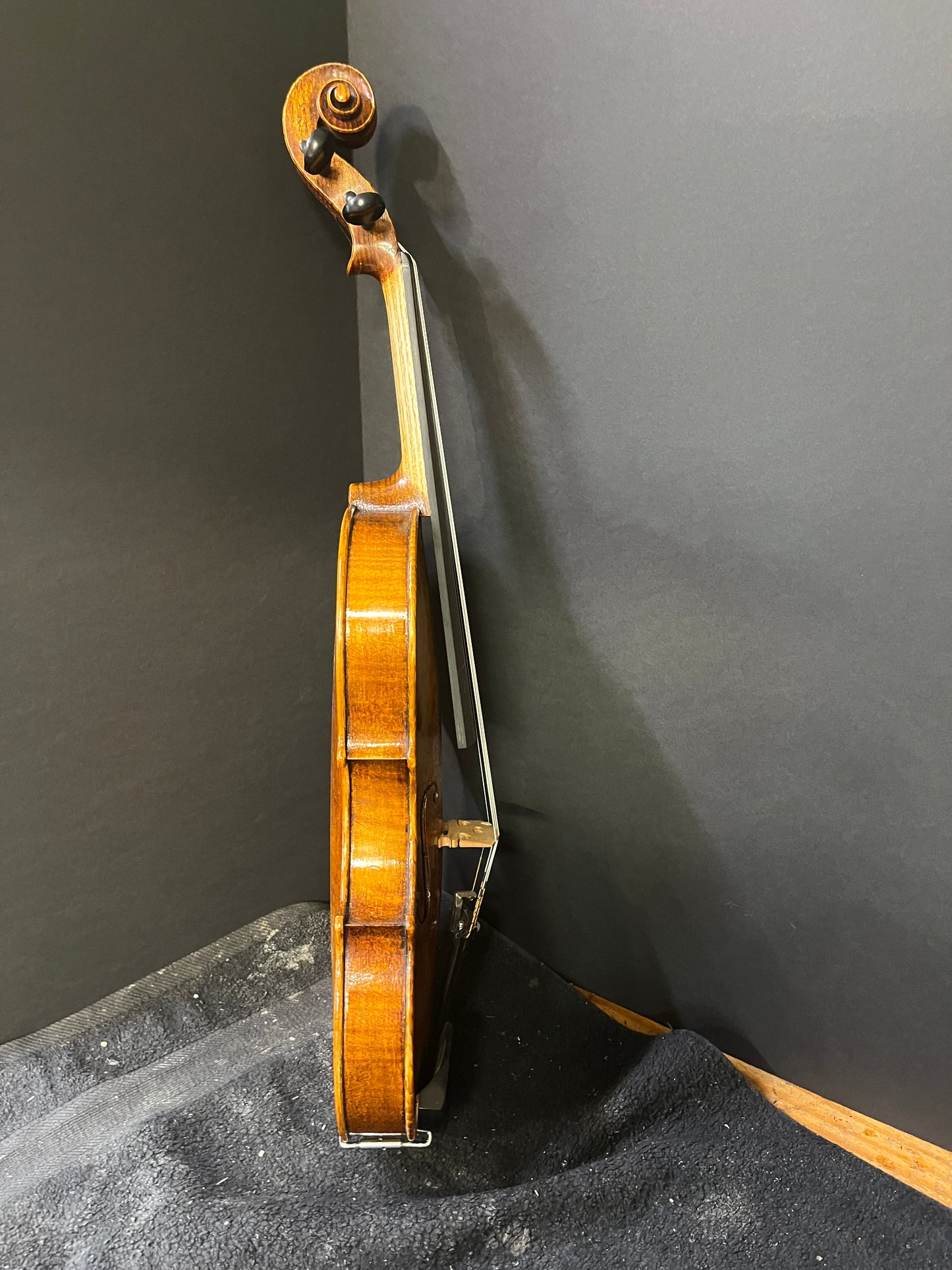 Stainer inspired violin - from the bench of - Ivan Bonev # 64 - 2024 full size 4/4