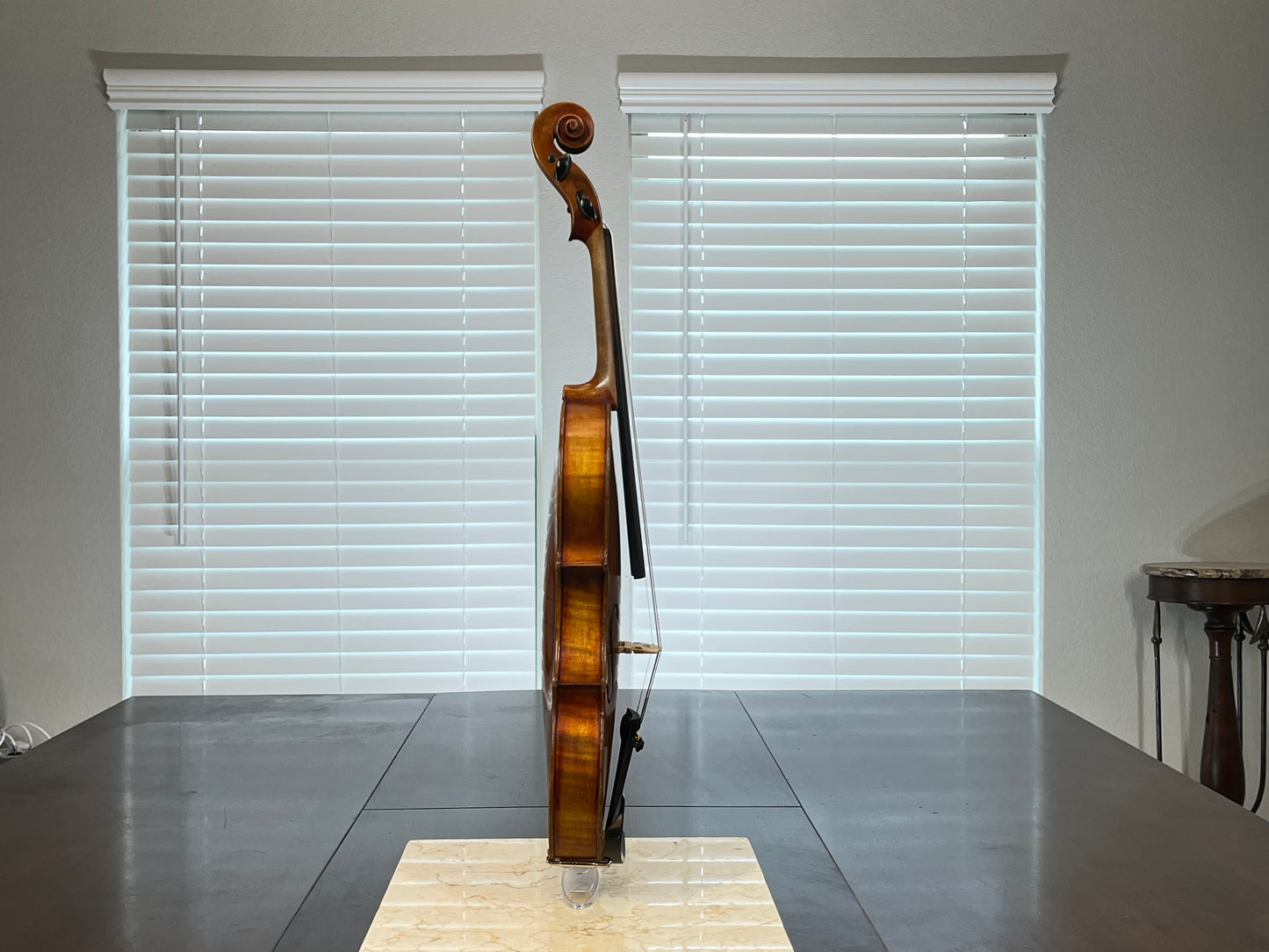 European Full size violin 4/4 Czechoslovokian Strad model 1713 Ready to perform