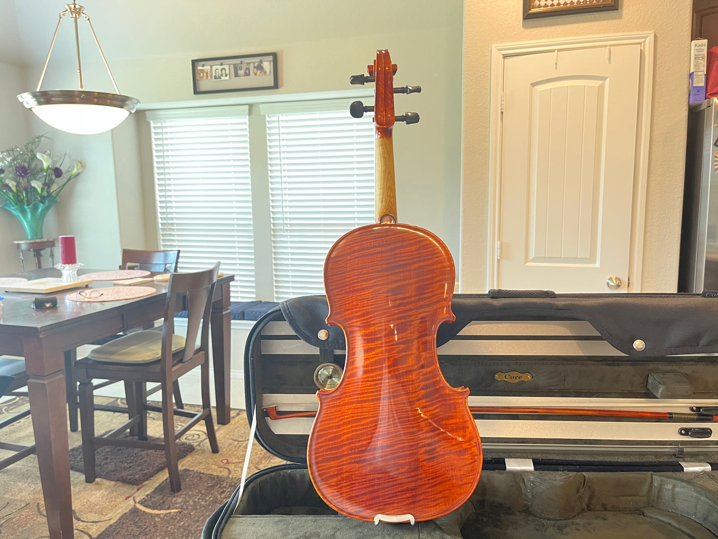 *Demo - Single piece back Otto Benjamin violin 4/4 - Likely made by Eastman Strings ML-405 2014 full size