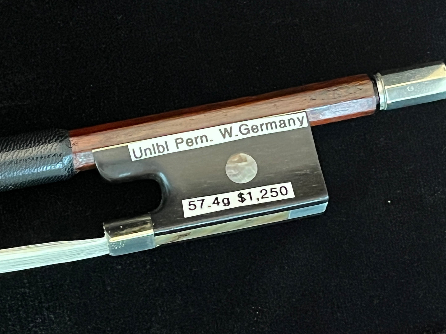Unbranded German Violin bow 57.4 grams approx c. 1900 Vintage antique Pernambuco