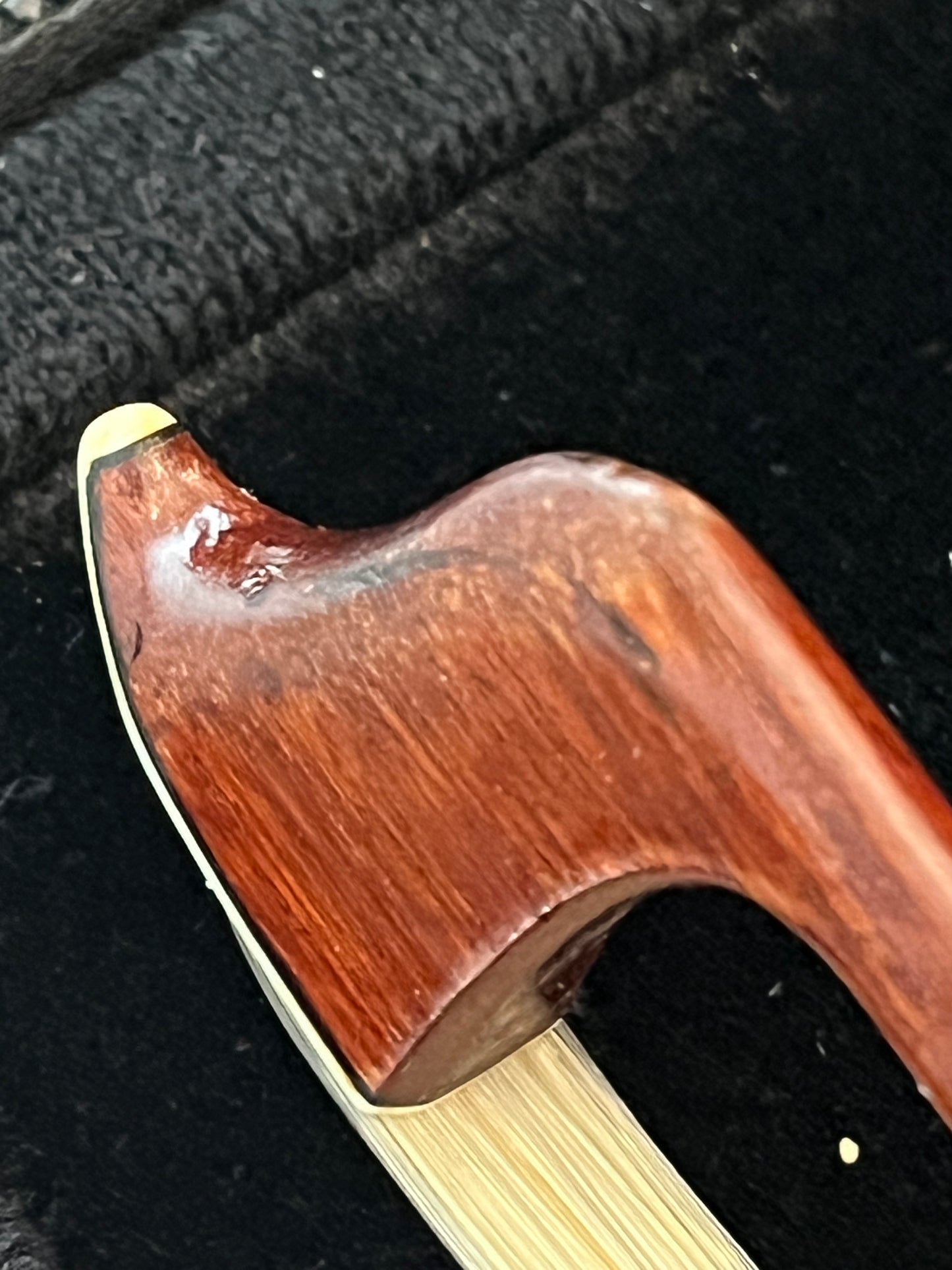 Unbranded German Violin bow 57.4 grams approx c. 1900 Vintage antique Pernambuco