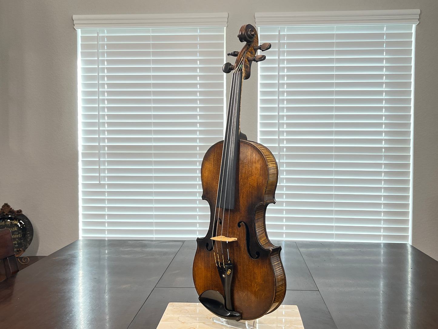 Flamed fiddle by legendary American maker Selman ' Sol. ' E Roach 1925 violin