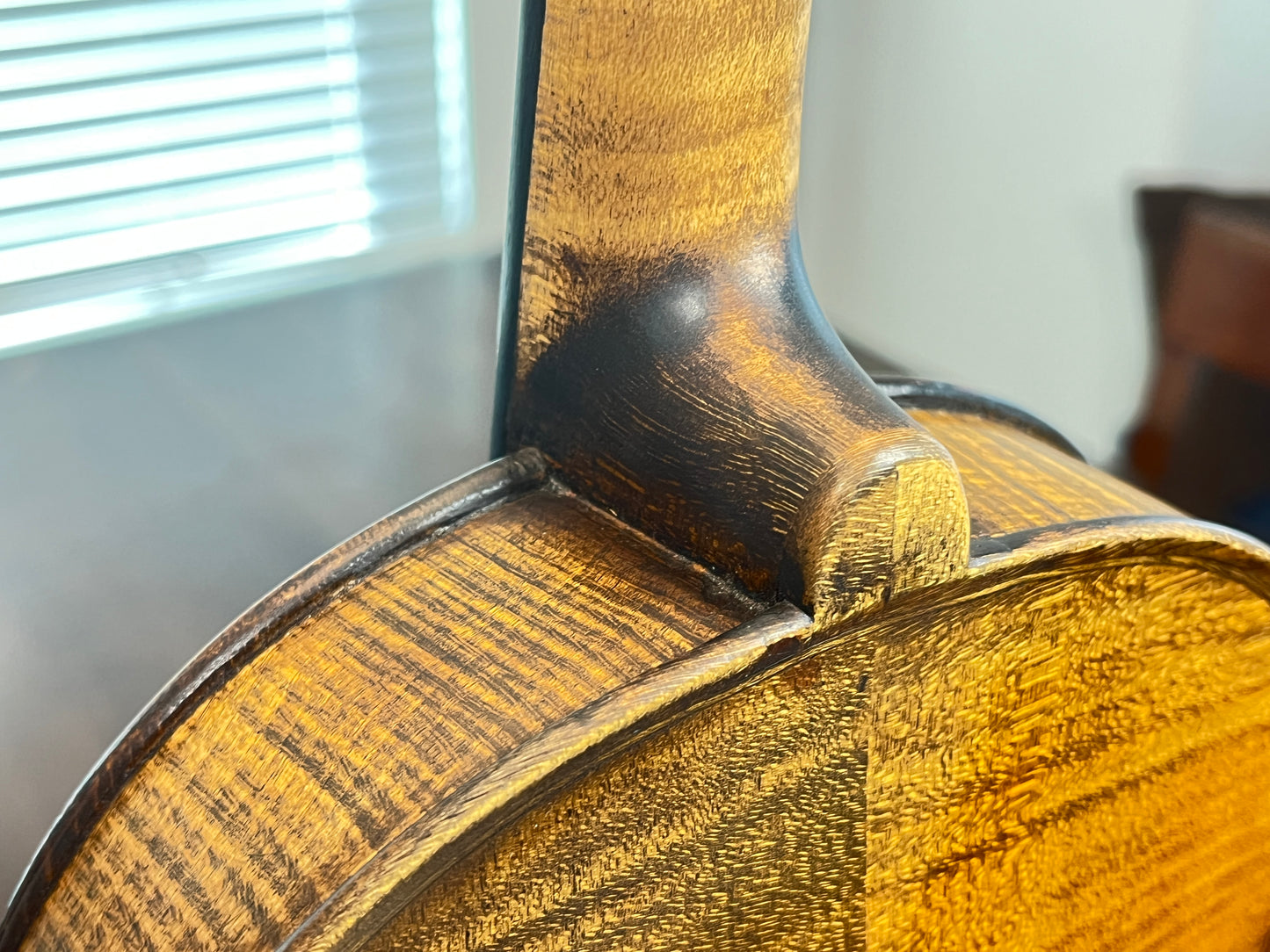 Flamed fiddle by legendary American maker Selman ' Sol. ' E Roach 1925 violin