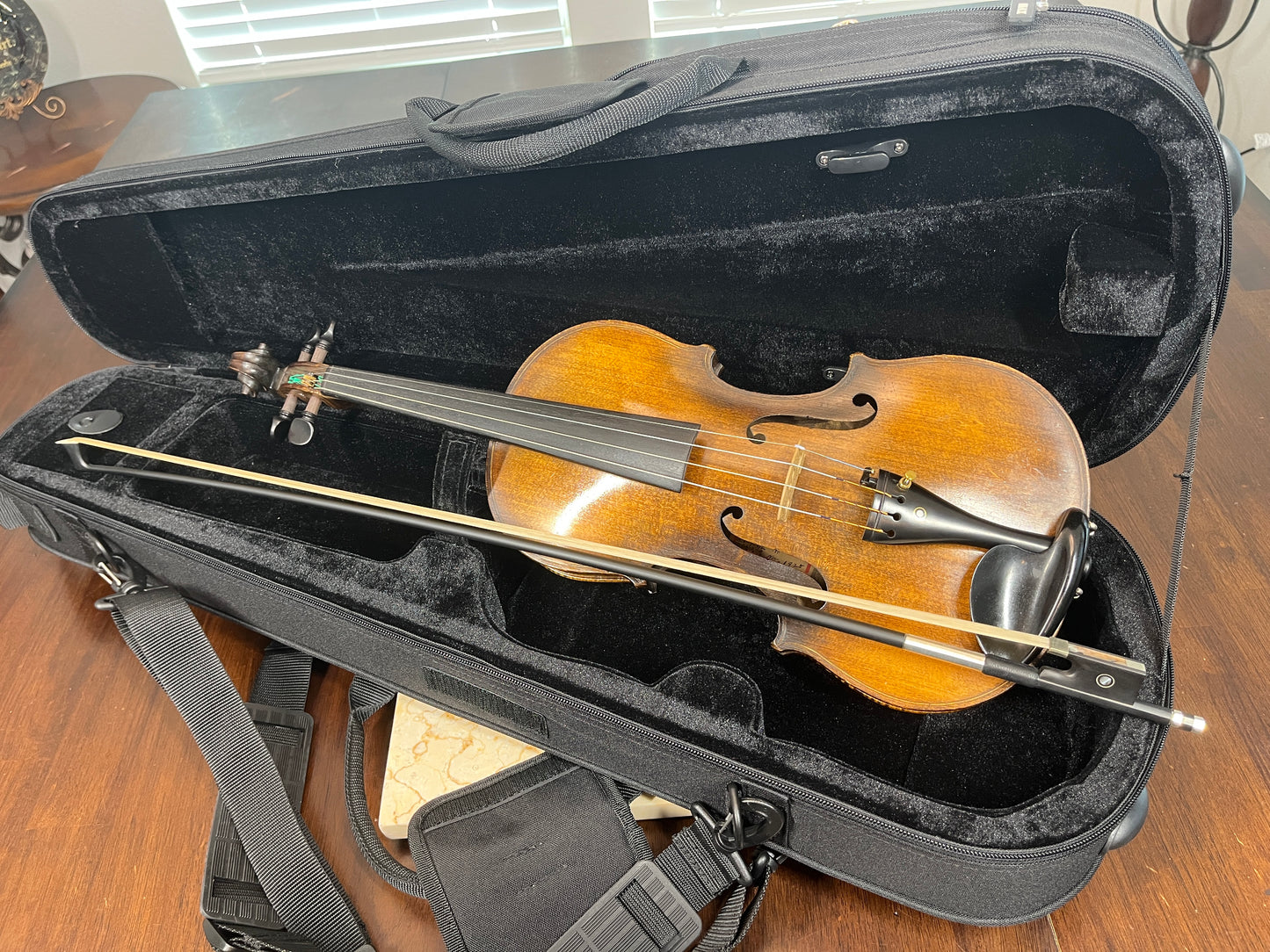 Flamed fiddle by legendary American maker Selman ' Sol. ' E Roach 1925 violin