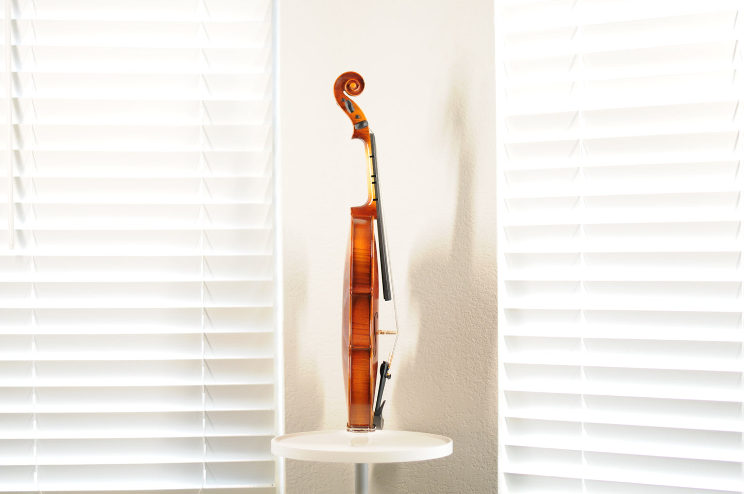 Knilling Bucharest 4KF Full size 4/4  Starter to intermediate Violin