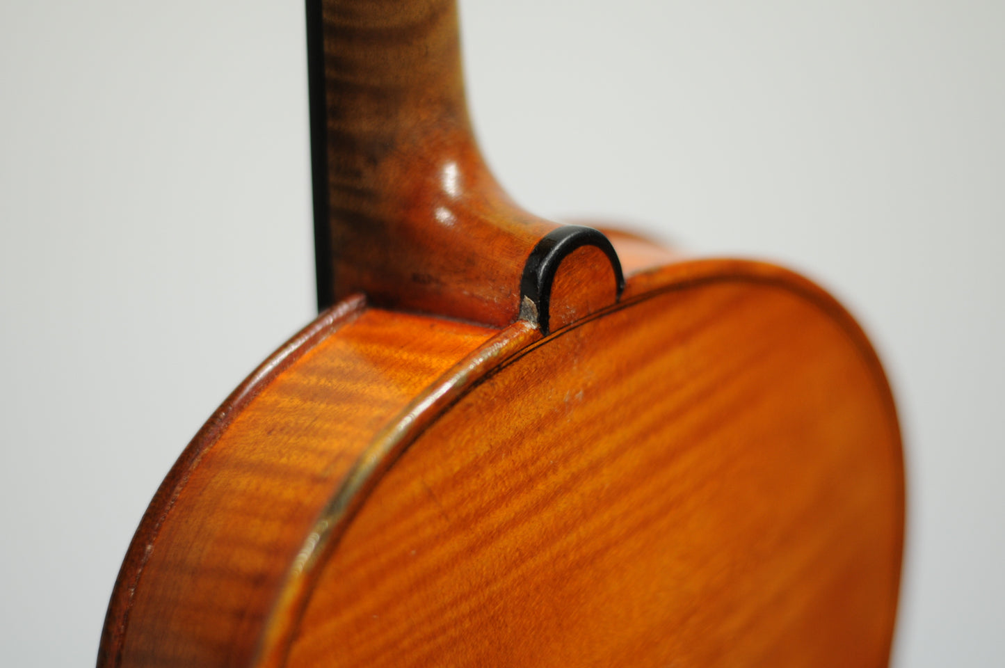 Unbranded Flamed Single piece back c. 1890 - 1930's flamed violin full size 4/4