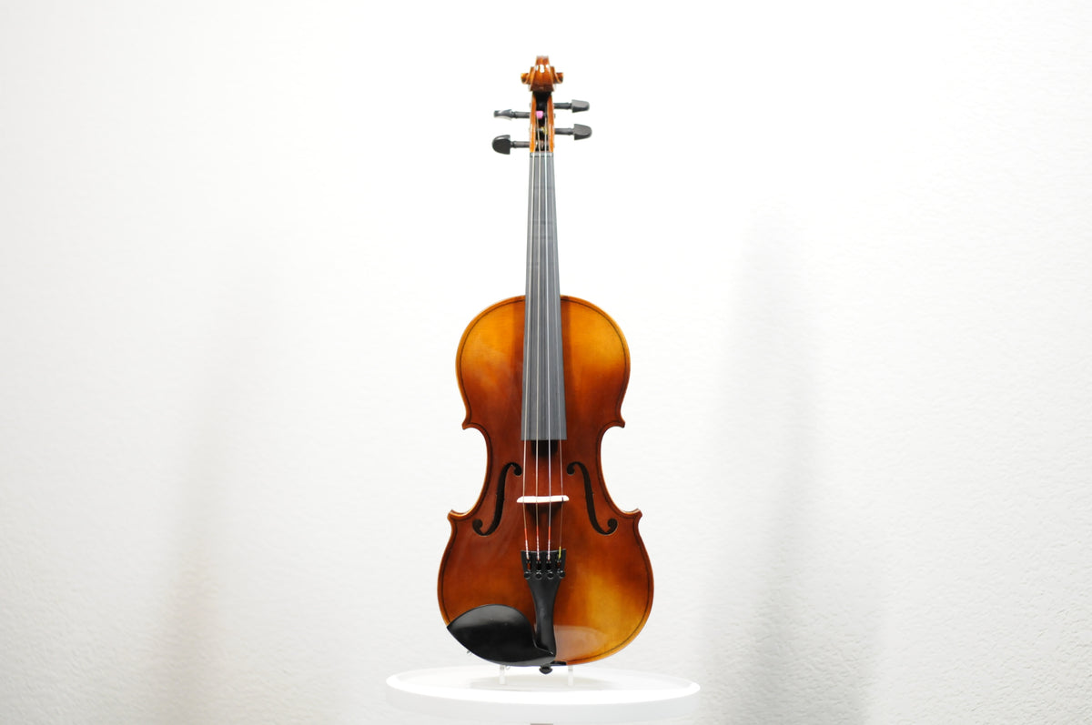 Josef Lorenz Luby (Schonbach) Student c.1980 Full size student violin with case and bow
