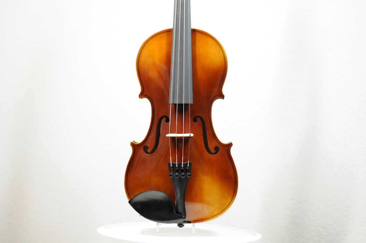 Josef Lorenz Luby (Schonbach) Student c.1980 Full size student violin with case and bow